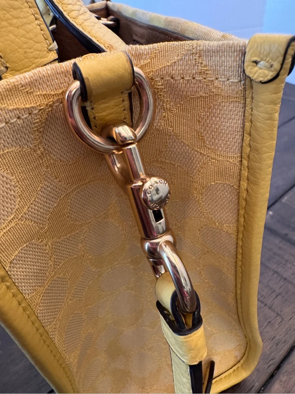 Coach Dempsey Tote 22” Signature C Jacquard Yellow Double Handle Shoulder Purse - Picture 10 of 15